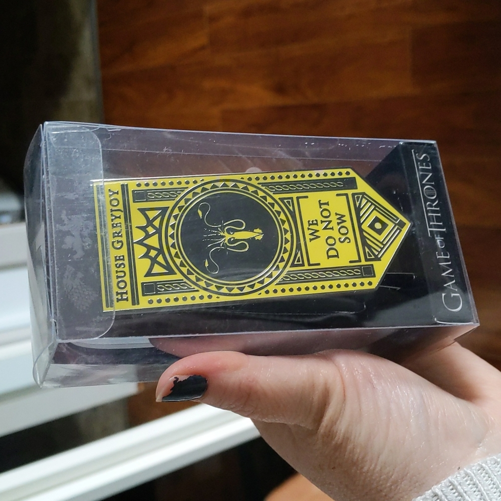 Game of Thrones house pin